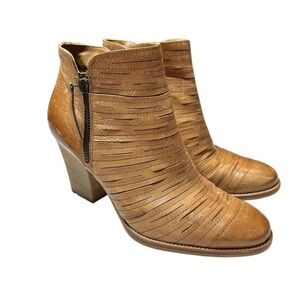 Paul Green Tan Ankle Boots